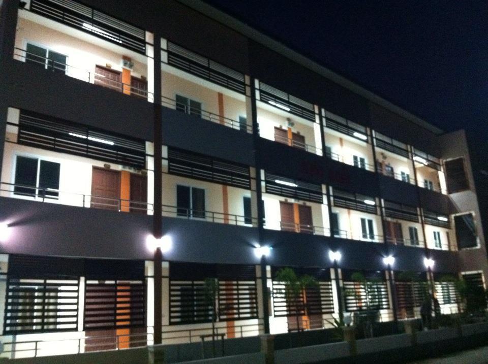 กรแก้ว แมนชั่น Hotel อุบลราชธานี ภายนอก รูปภาพ